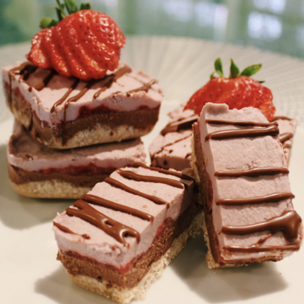 Strawberry-Cheesecake-Bites
